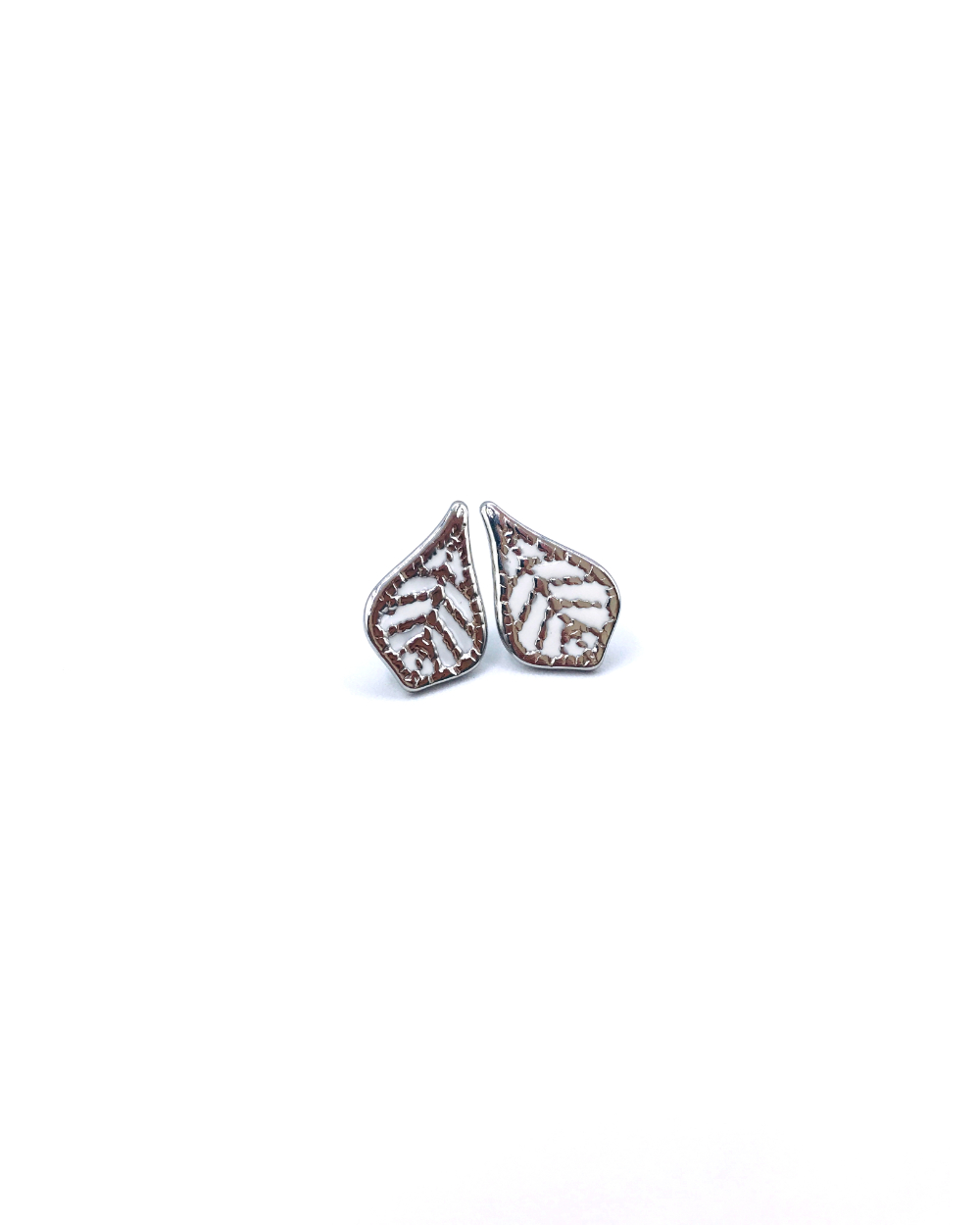 LEAF STEEL EARINGS 