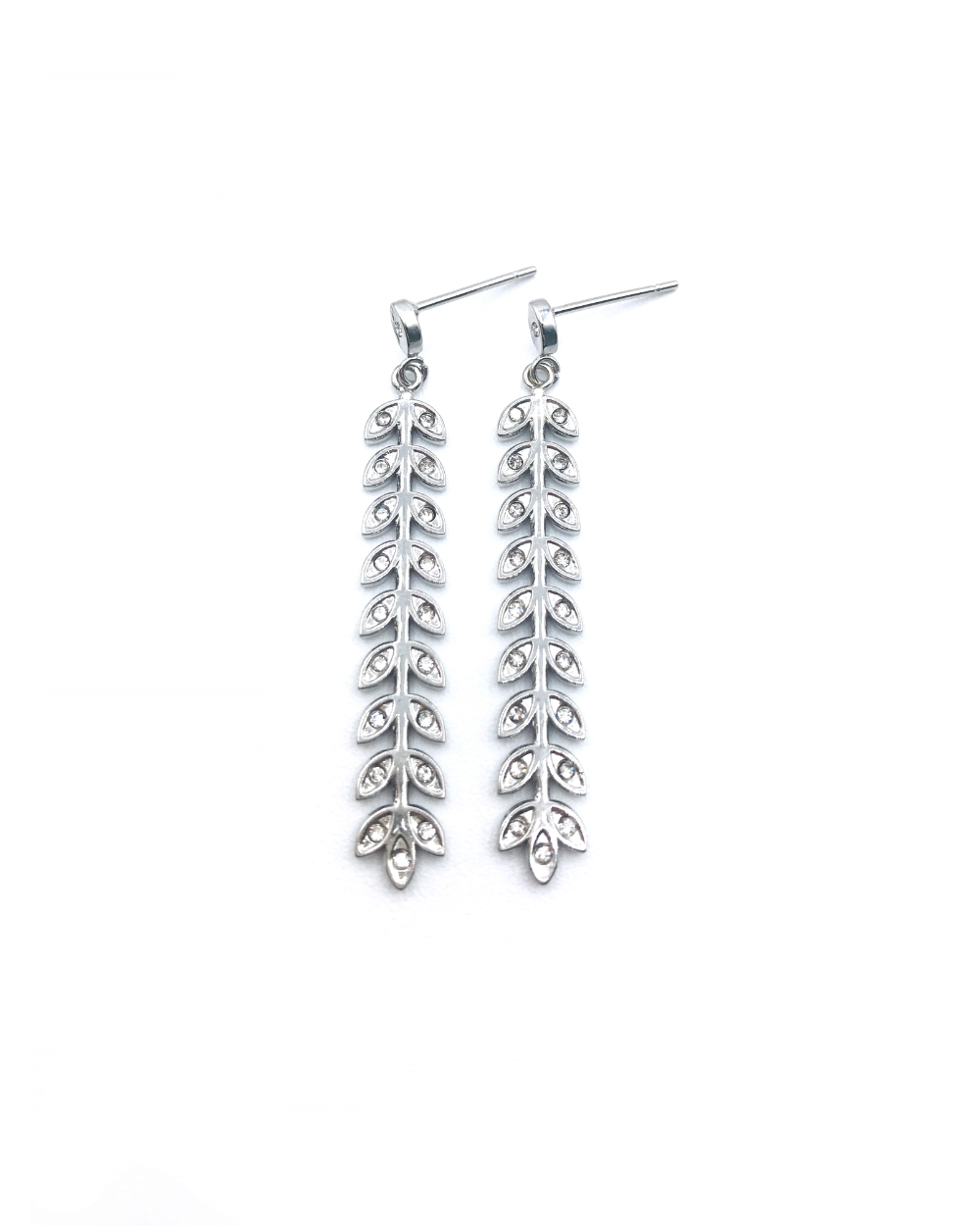 STAINLESS STELL EARING 