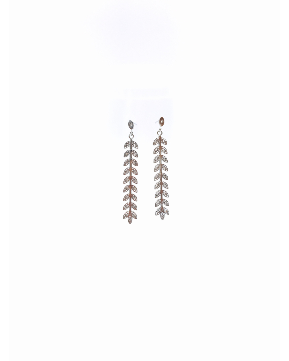 STAINLESS STELL EARING 