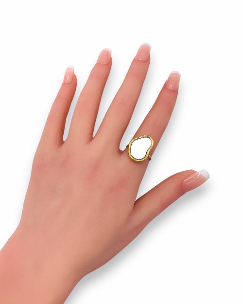 Stainless Steel Ring with madrepearl